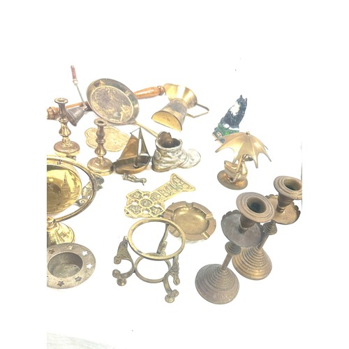 367 - Selection of brassware to include candle sticks, boots etc