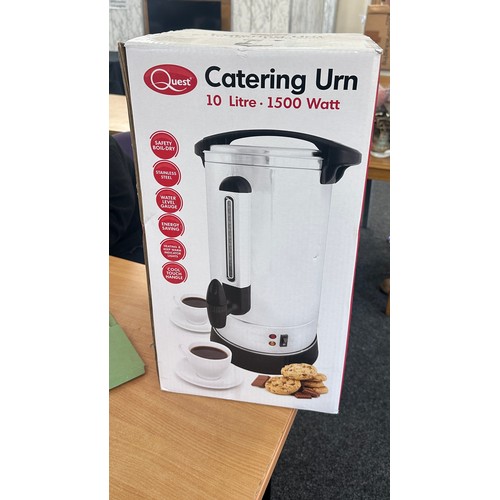 364 - Boxed Quest catering urn 10 litre 1500 Watt and a home noodle machine