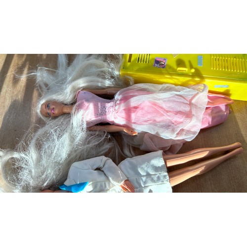 128 - Large selection of vintage and later barbies and accessories