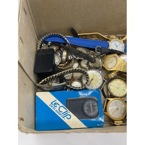 556 - Selection of vintage mechanical wrist watches Oris, Sekonda and others