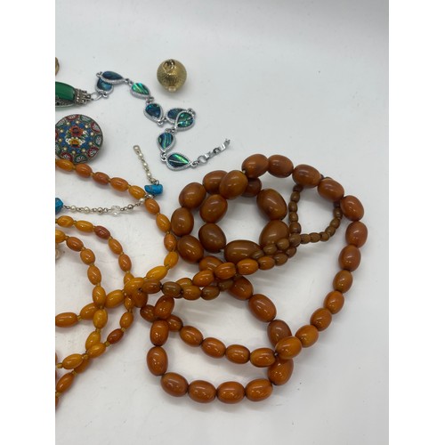 461 - Baltic amber yellow beads and other costume jewellery