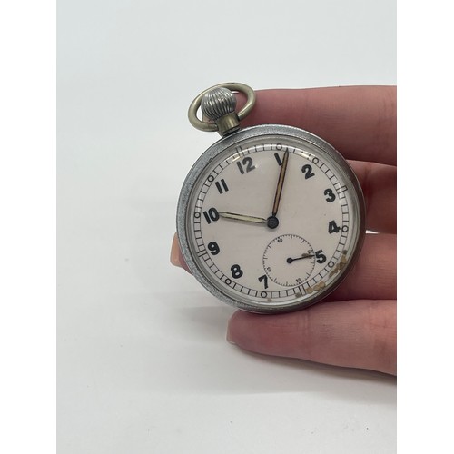 575 - WW2 Military pocket watch, untested