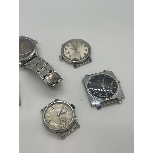 551 - Vintage gents wristwatches to include Uno divers watch, Favre Leuba sea chief and others