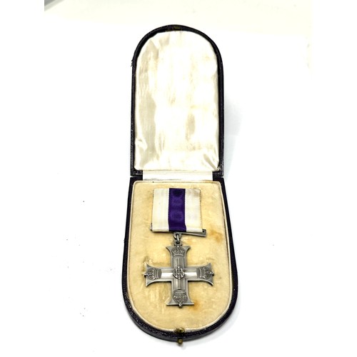 379 - WW.1 Era Cased Military Cross Medal Un-Named As Issued