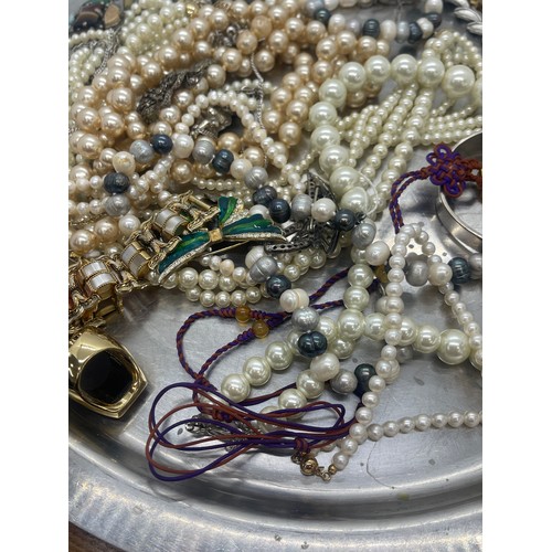 457A - Tray of costume jewellery to include cultured pearls etc