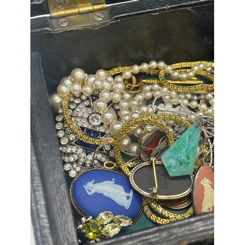 448 - Box of antique costume jewellery to include micro mosaic, locket, bracelet etc