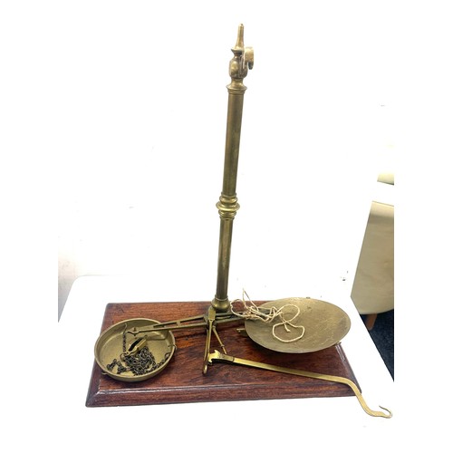 161 - Brass scales and weight