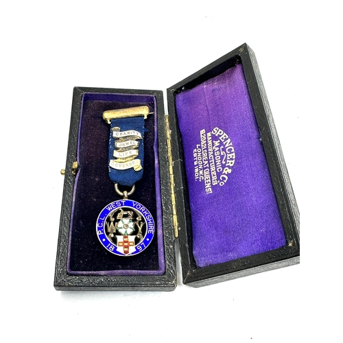 337 - Small antique boxed masonic jewel dated 1915