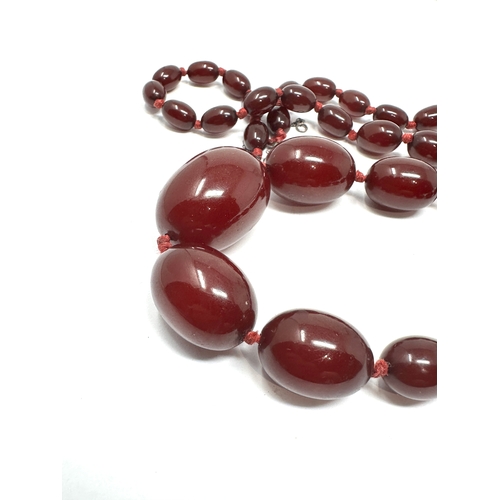 119 - Vintage cherry bakelite bead necklace weight 51g