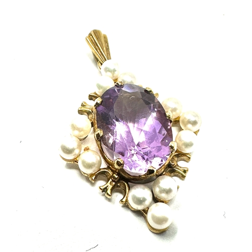 118 - 9ct gold amethyst & pearl pendant measures approx 3.5cm drop by 2cm wide weight 4.8g