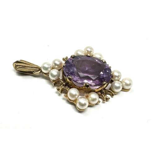 118 - 9ct gold amethyst & pearl pendant measures approx 3.5cm drop by 2cm wide weight 4.8g