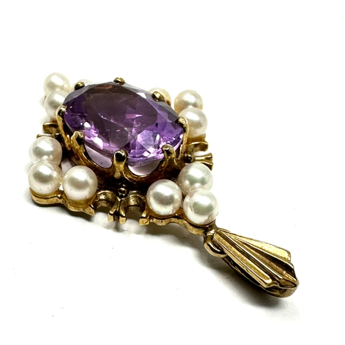 118 - 9ct gold amethyst & pearl pendant measures approx 3.5cm drop by 2cm wide weight 4.8g