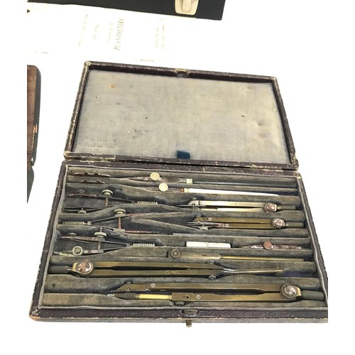 29 - Large selection of scientific and mathematical measuring equipment