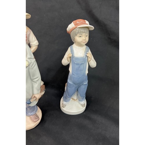 600 - 3 Lladro boy figures includes Circus sam, Boy fishing etc A/F