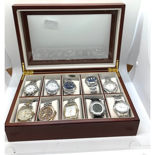 575 - Large selection of ladies and gents wristwatches includes Ben Sherman, Sekonda, Casio etc, untested