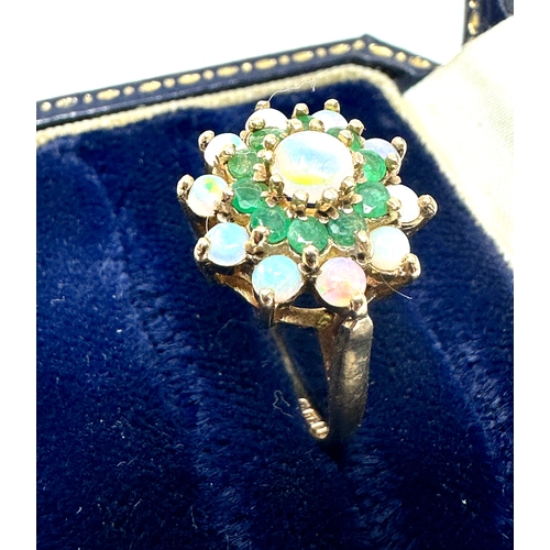 101 - 9ct gold Emerald & opal ring weight 3.1g