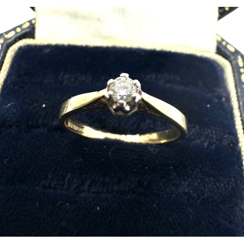 104 - 9ct gold  diamond ring weight 1.5g