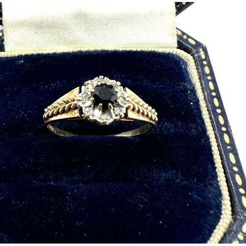 144 - 9ct gold vintage sapphire & diamond ring (1.6g)