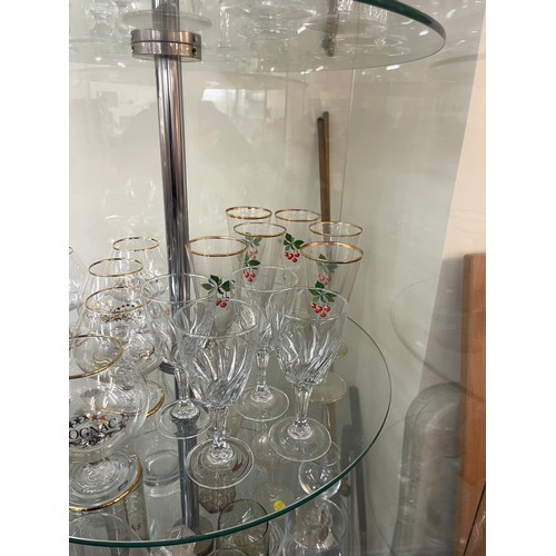 235 - Large selection of glassware to include Babycham, Cherry B glasses etc