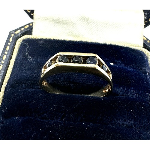 186 - 9ct gold sapphire ring (1.6g)