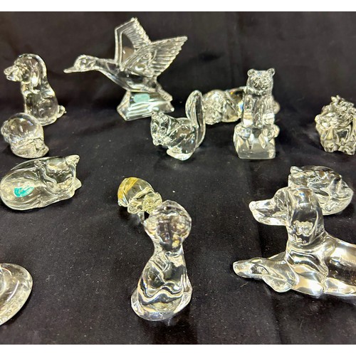 93 - Selection of solid glass animal ornaments to include dogs, squirrel, frog, cow etc