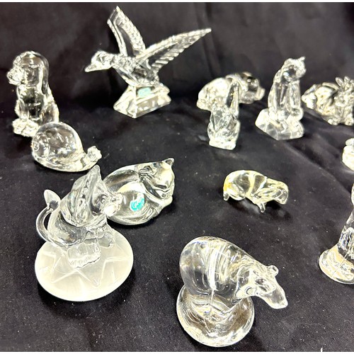 93 - Selection of solid glass animal ornaments to include dogs, squirrel, frog, cow etc