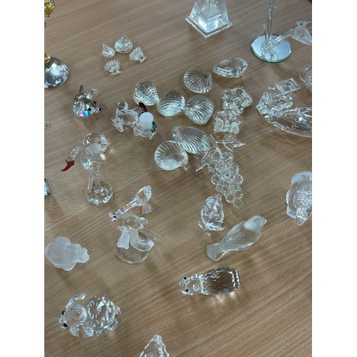 125 - Large selection of assorted miniature glass figures includes Swarovski etc