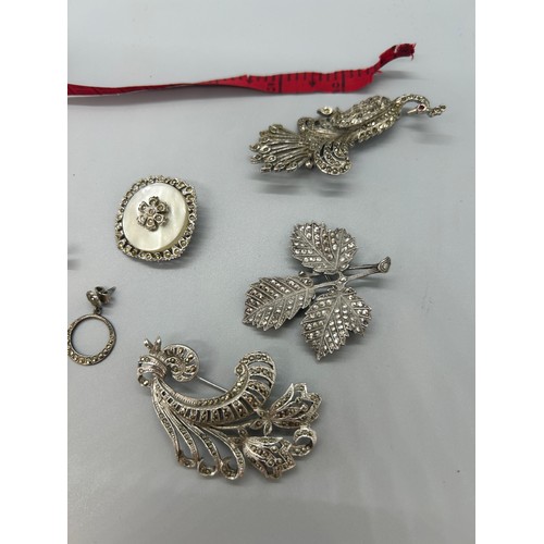 465 - Selection of assorted marcasite jewellery