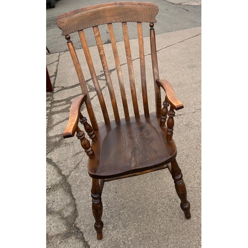 323 - Antique windsor back chair