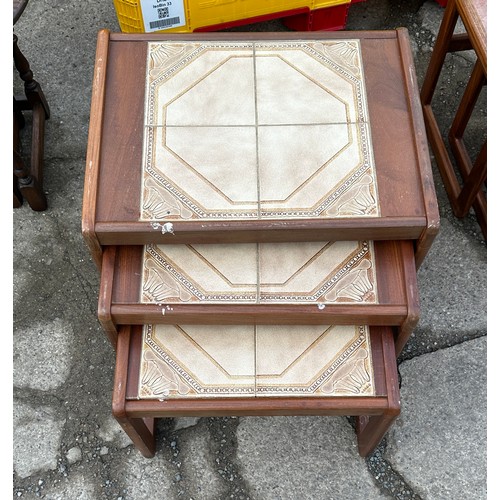 288 - Vintage tile topped nest of 3 tables