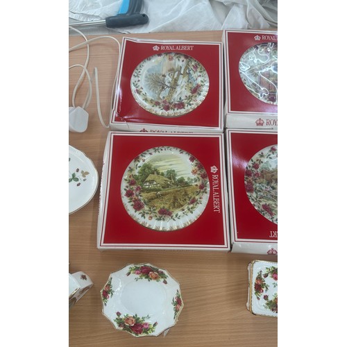 64 - Selection of Royal Albert pottery to include old country rose table lamp,  trinkets, Collector plate... 