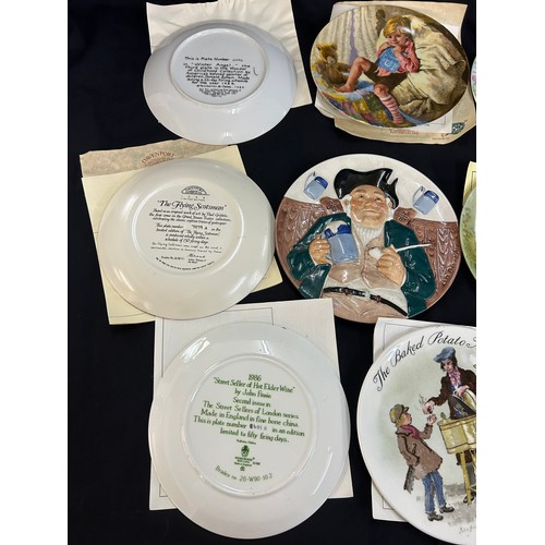 130 - Selection of collectors plate by John Finnie Wedgwood,  Pemberton & Oakes etc