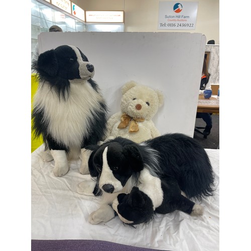 165 - Three vintage teddy bears, tallest is 24 inches tall