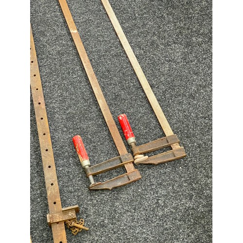 362A - Selection of 4 slash clamps 90 inches long