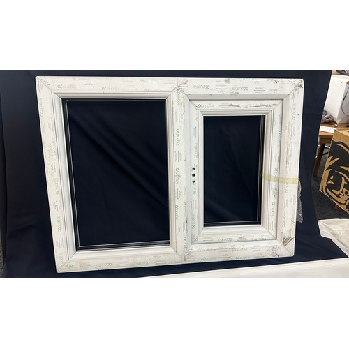 249 - Window frame and glass, never used, 600x800 with handle and key