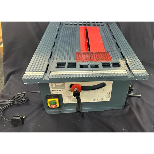 140 - Performance 10 inch table saw, working order