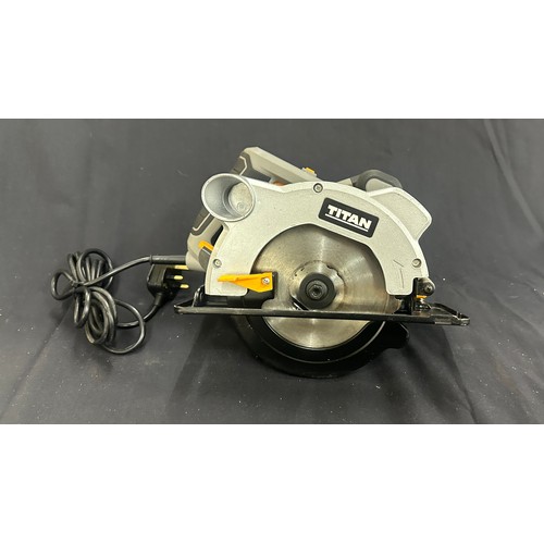 199 - Titan TTb87 with laser circular saw, working order