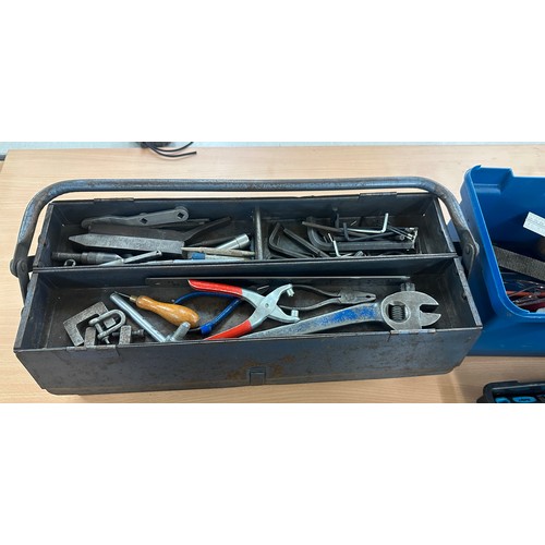 242 - Selection of assorted tools in tool boxes