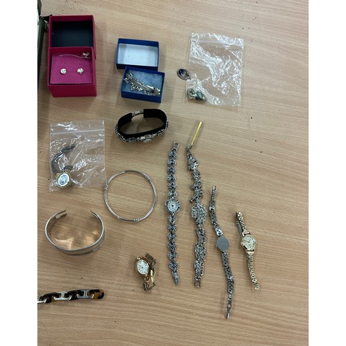 543 - Large selection of assorted costume jewellery, watches etc