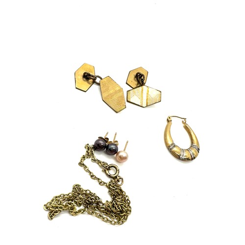 446 - Selection of gold jewellery, total weight 7.9grams