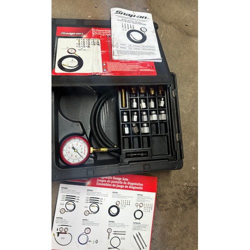 96 - Snap on diagnostic gauge set