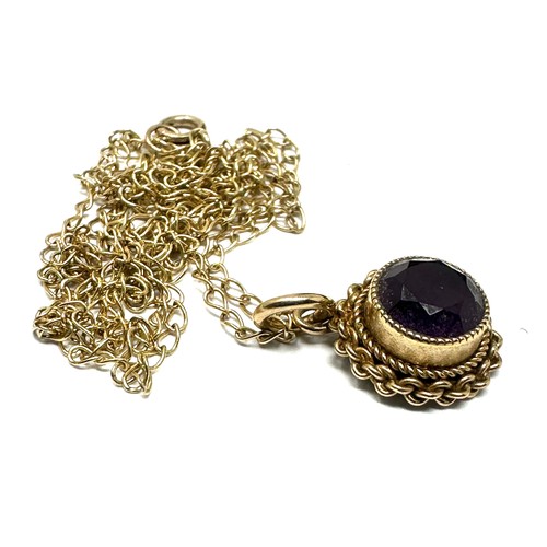 157 - 9ct gold amethyst pendant & chain (1.5g)