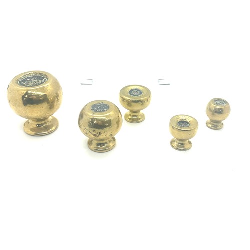 559 - Set of Georgian very heavy brass weights