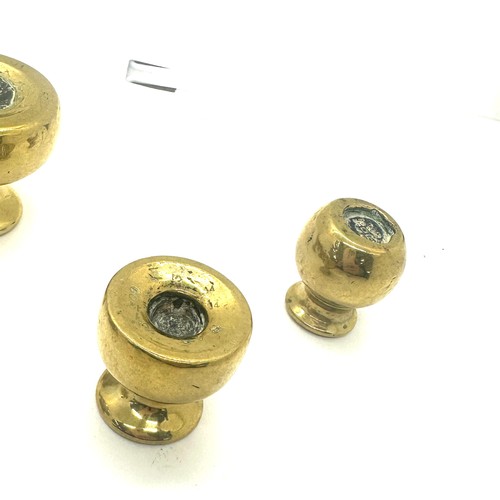 559 - Set of Georgian very heavy brass weights