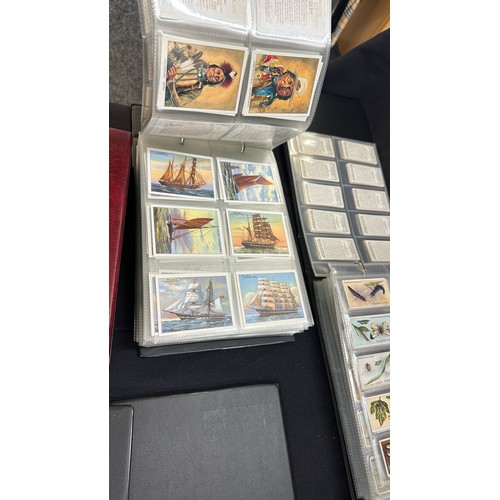 210 - Five albums of vintage cigarette cards includes Wills, black cat, John Player  etc