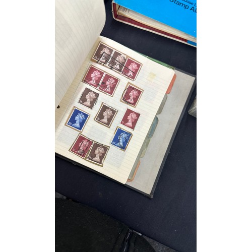 195 - Quantity of vintage and later stamps, some in albums some loose