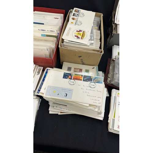 204 - Large quantity of first day covers