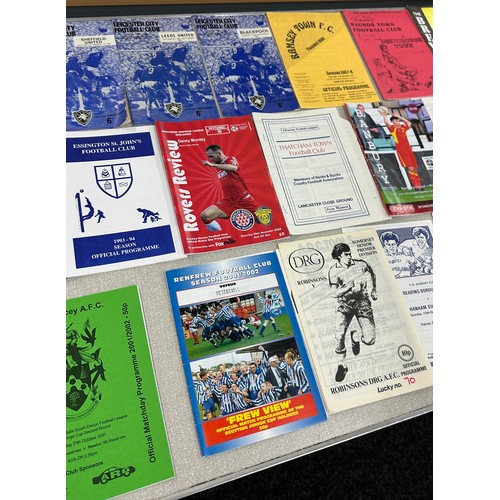 202 - Large selection of vintage and later programmes