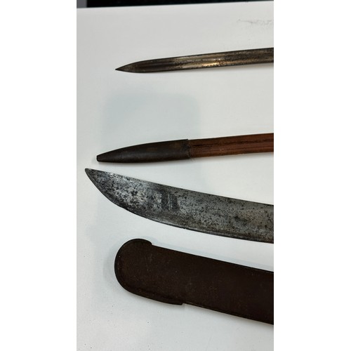 510 - Selection of vintage and later swords, daggers etc