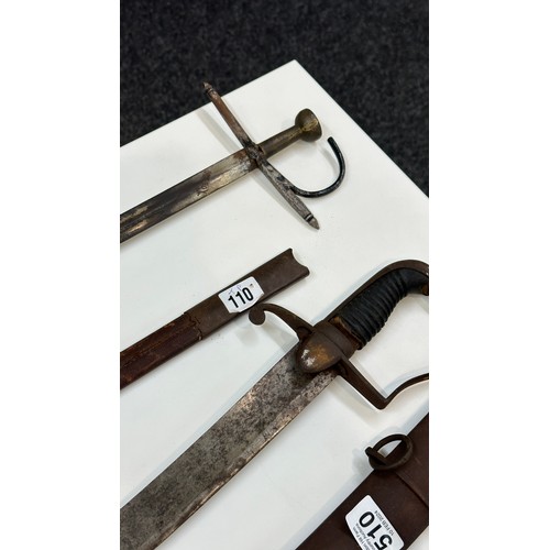 510 - Selection of vintage and later swords, daggers etc